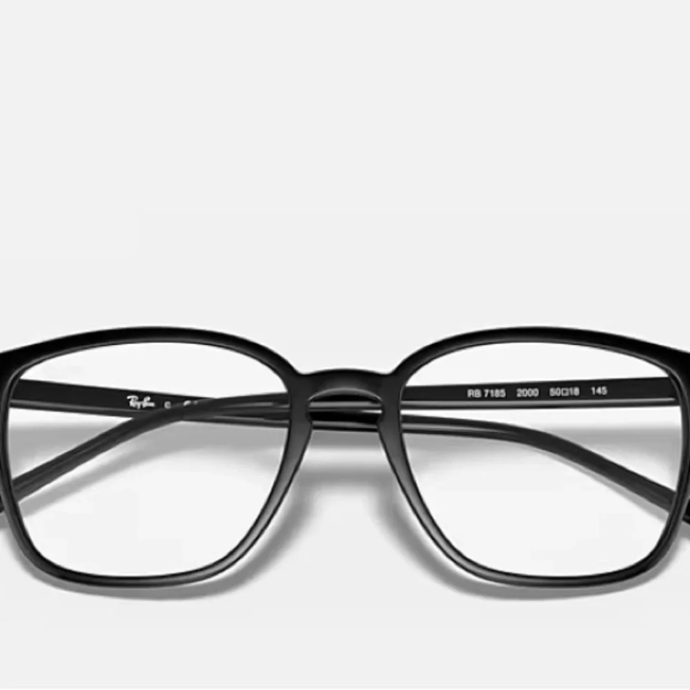 RAY BAN GLASSES AND CASE